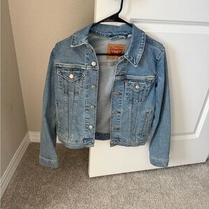 XS Levi's Classic Blue Denim Jacket